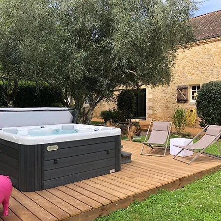 Holiday home Le Domaine Aubazen La Chapelle-Aubareil
